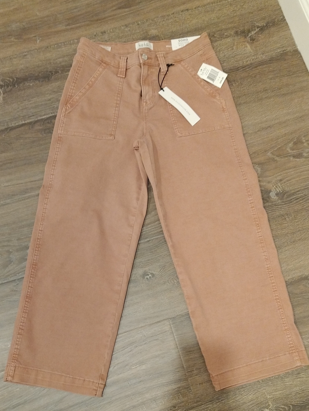 Nicole Miller New York Soho Cropped Wide-Leg Jeans in Dusty Mauve